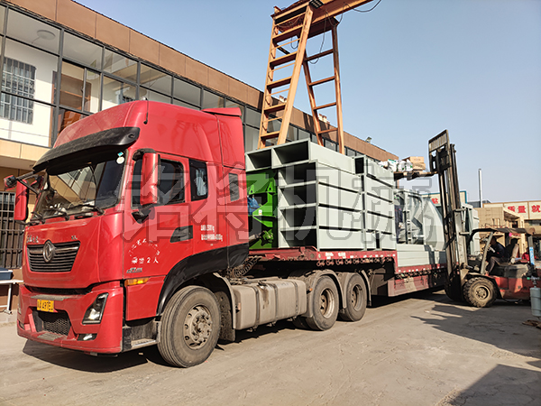 四立方主機，產(chǎn)量時產(chǎn)達15噸，于今日發(fā)往江蘇連云港